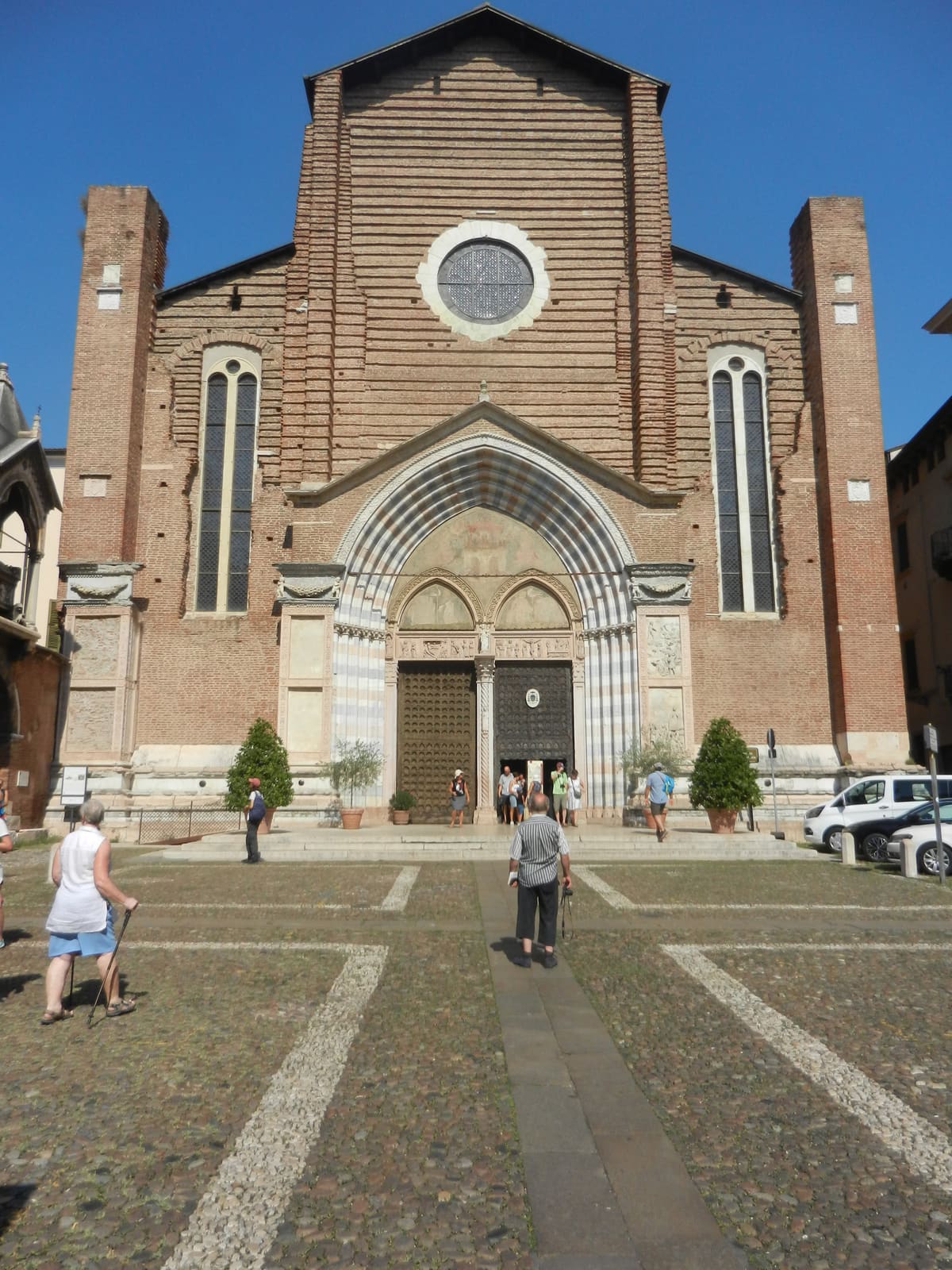 Église Sainte-Anastasie 2/2